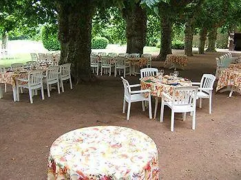 Logis Les Platanes Hotel Reyssouze