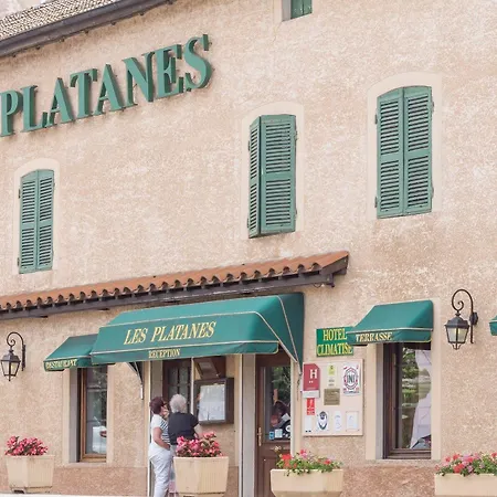 Logis Les Platanes Reyssouze